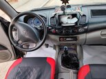 Mitsubishi L200-7