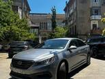 Hyundai Sonata-10