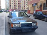 Mercedes 190-1