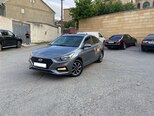 Hyundai Accent-2