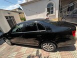 Volkswagen Jetta-5
