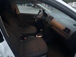 Volkswagen Polo-9
