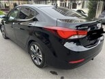 Hyundai Elantra-2