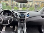 Hyundai Elantra-3