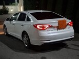 Hyundai Sonata-6