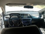 Hyundai Sonata-14