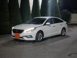 Hyundai Sonata-1