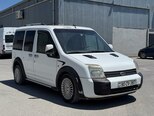 Ford Tourneo Connect-3