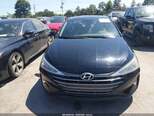 Hyundai Elantra-2