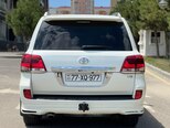 Toyota Land Cruiser-8