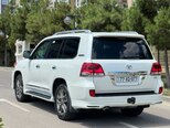 Toyota Land Cruiser-10