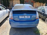 Toyota Prius-2