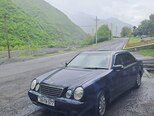 Mercedes E 240-14
