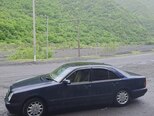 Mercedes E 240-15