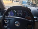 Volkswagen Touareg-8