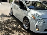 Toyota Prius-12