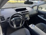 Toyota Prius V-12