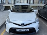 Toyota Prius V-3