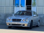 Mercedes E 270-6