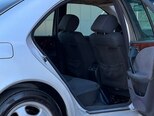 Mercedes E 270-10