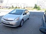 Toyota Prius-4