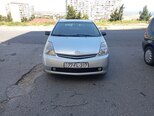Toyota Prius-5