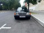 Mercedes E 220-1