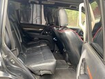 Mitsubishi Pajero-3