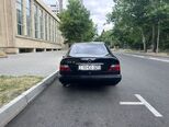 Mercedes E 220-2