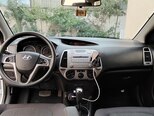 Hyundai i20-9