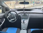 Toyota Prius-4