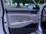 Hyundai Elantra-12