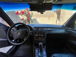 Mercedes E 230-4