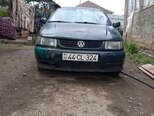 Volkswagen Polo-1