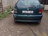 Volkswagen Polo-3