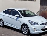Hyundai Accent-2