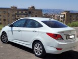 Hyundai Accent-7