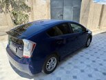 Toyota Prius-4