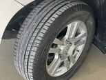 Toyota Land Cruiser Prado-5