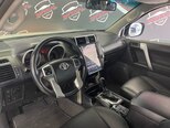 Toyota Land Cruiser Prado-7