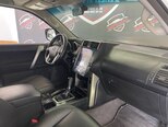 Toyota Land Cruiser Prado-10