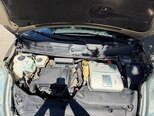 Toyota Prius-12