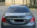 Mercedes C 220 d-2