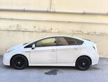 Toyota Prius-3