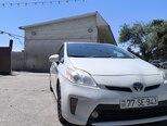 Toyota Prius-13