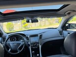 Hyundai Sonata-5
