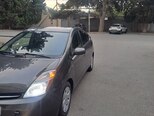 Toyota Prius-2