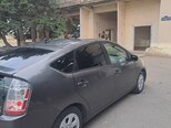 Toyota Prius-9
