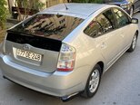 Toyota Prius-13