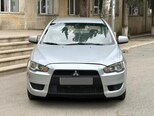 Mitsubishi Lancer-2
